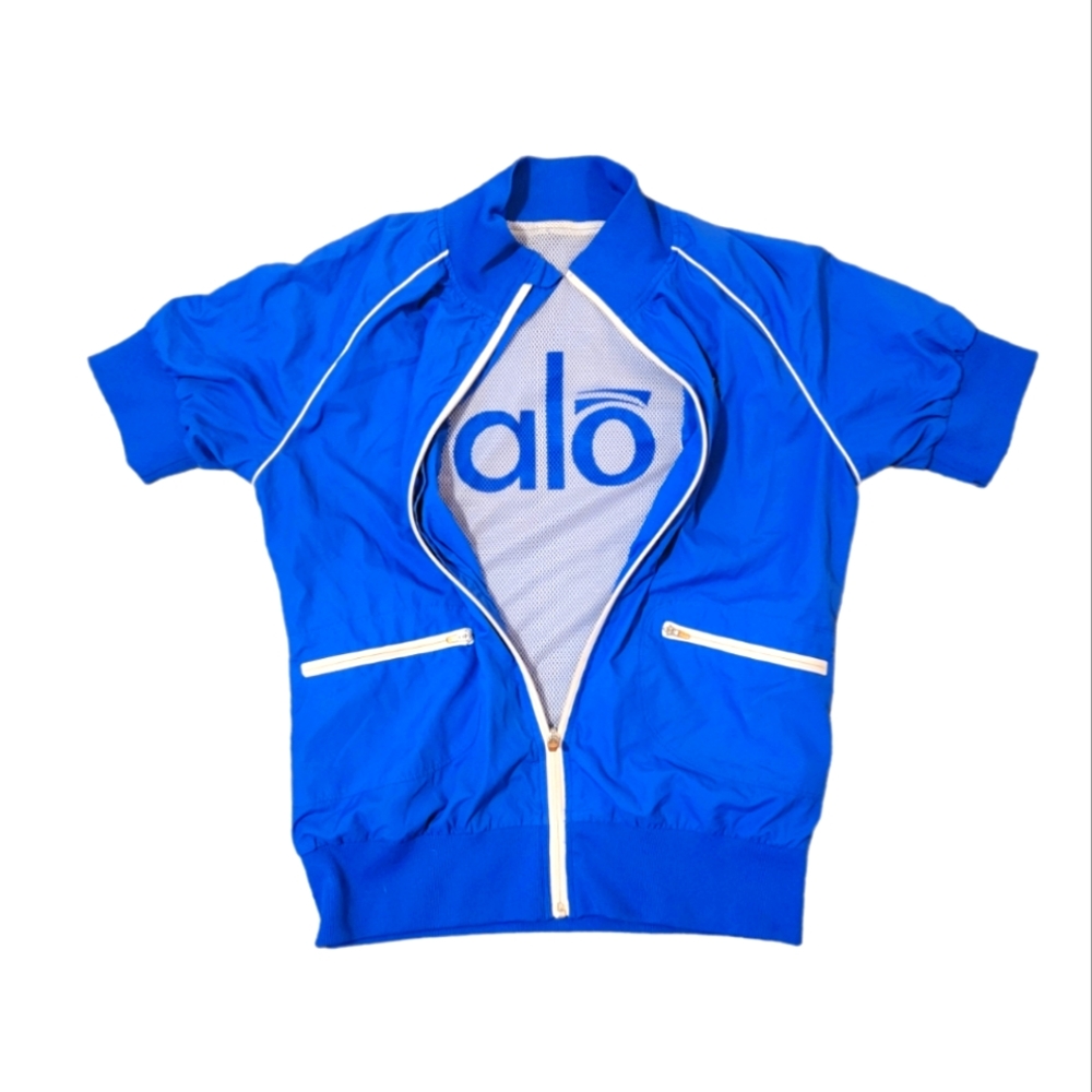VINTAGE ALO SHORT SLEEVE ALL WEATHER JACKET